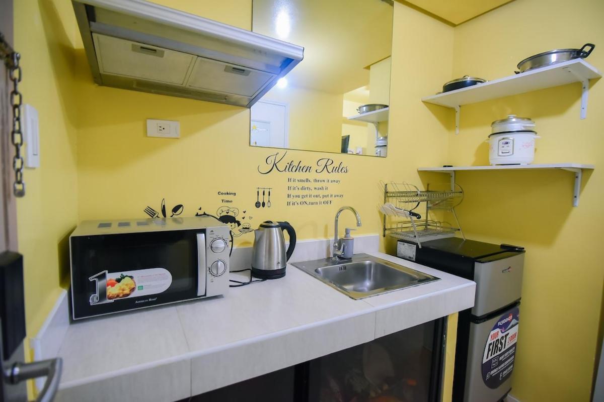 Newly Staycation In Mplace Residences For 3 Pax Manila