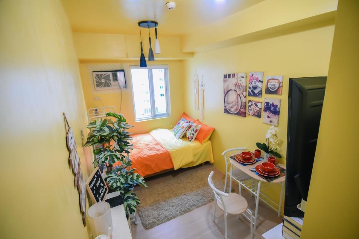 Newly Staycation In Mplace Residences For 3 Pax Manila