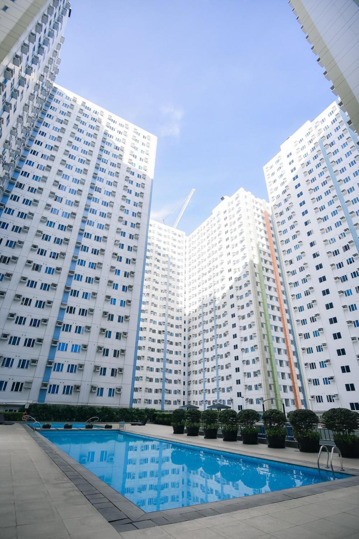 Newly Staycation In Mplace Residences For 3 Pax Apartment *