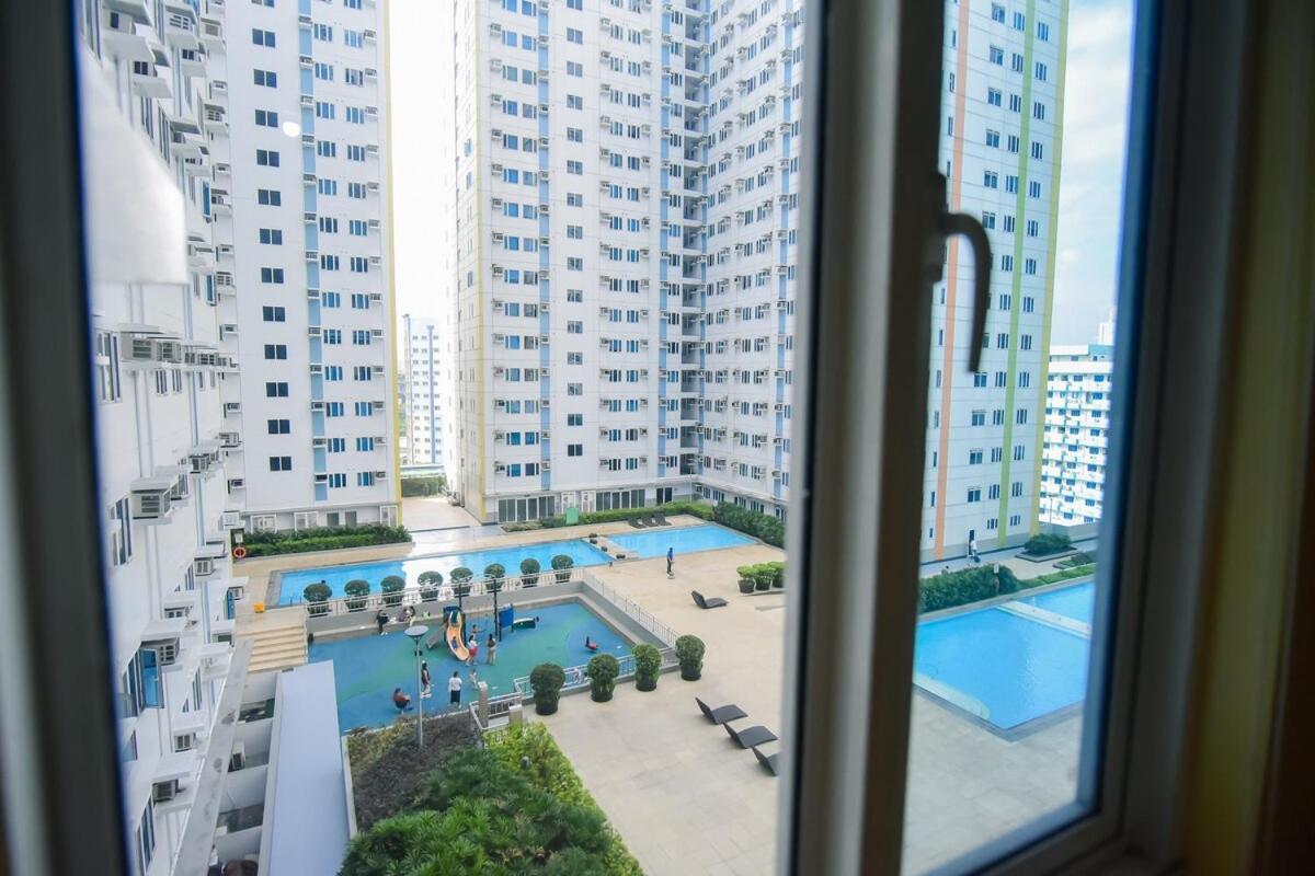 Newly Staycation In Mplace Residences For 3 Pax *